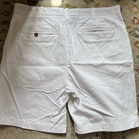 Nautica white shorts - Picture 2 of 3
